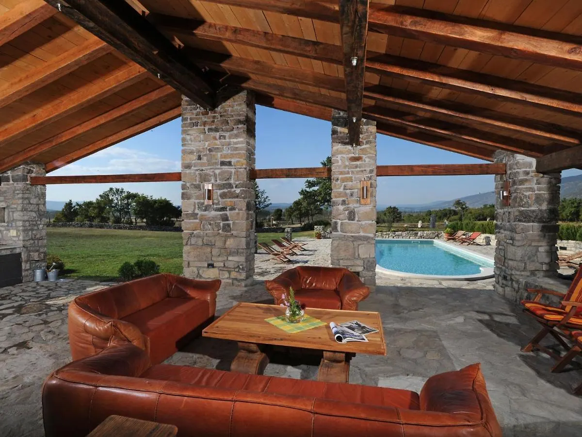 Picturesque Mansion In Ko Ljak Plomin Croatia